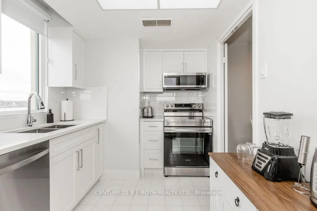Photo 15 of Unit 1104, 75 Ellen Street, Barrie, City Centre — HOMEH
