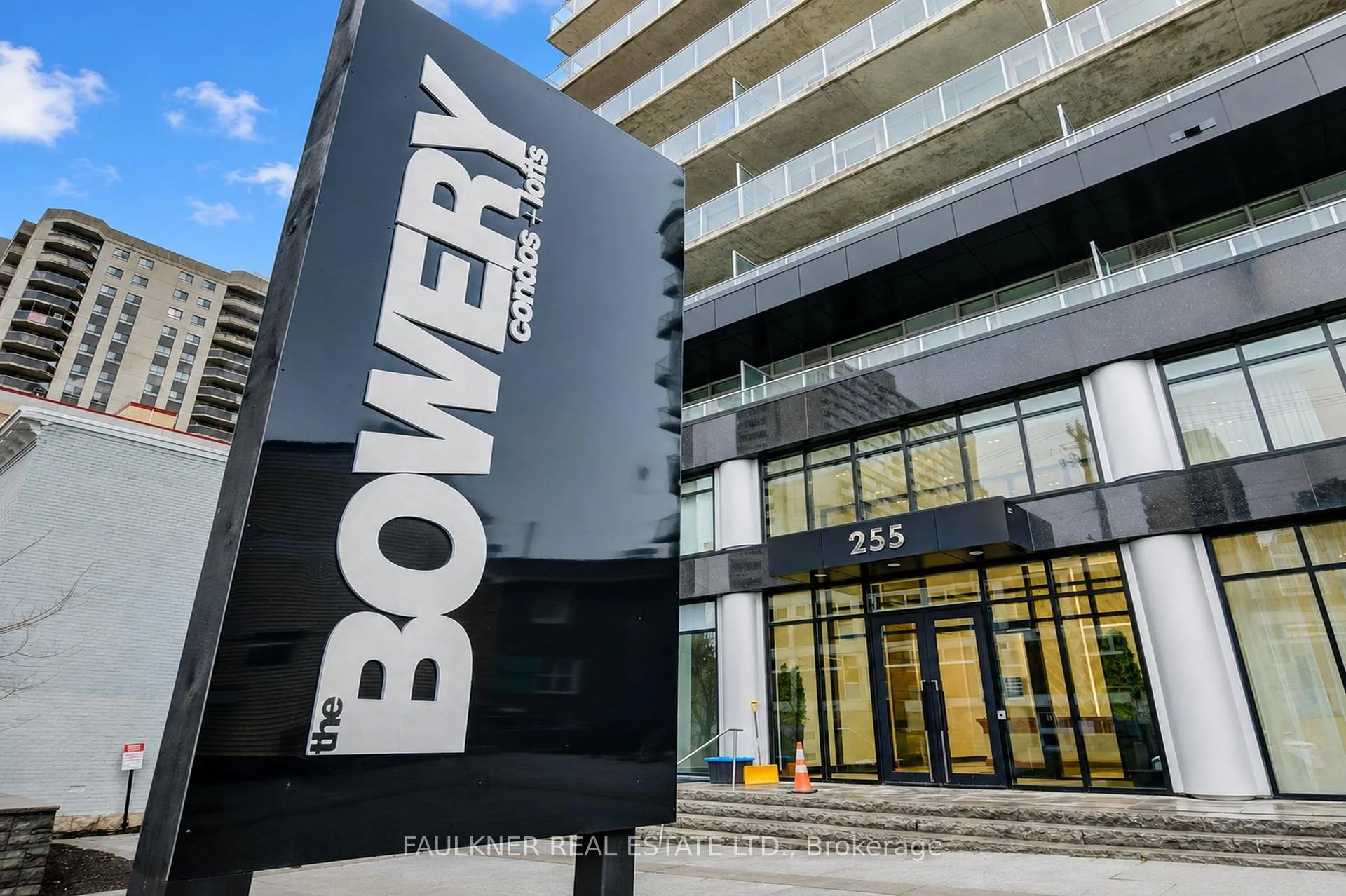 Photo 2 of Unit 503, 255 Bay Street, Ottawa, Ottawa Centre — HOMEH