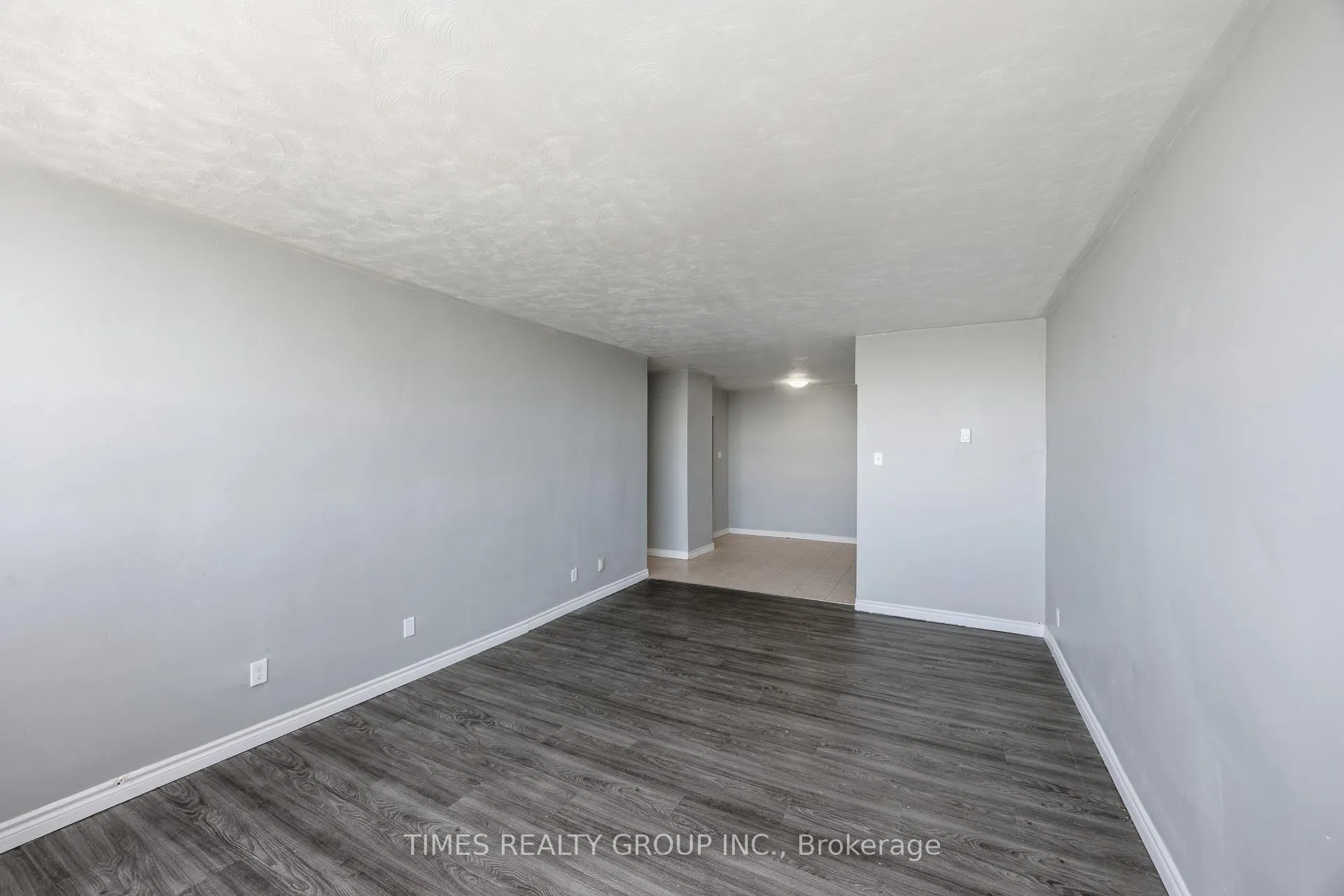 Photo 2 of Unit 903, 212 Brock Street, Peterborough, Town Ward 3 — HOMEH