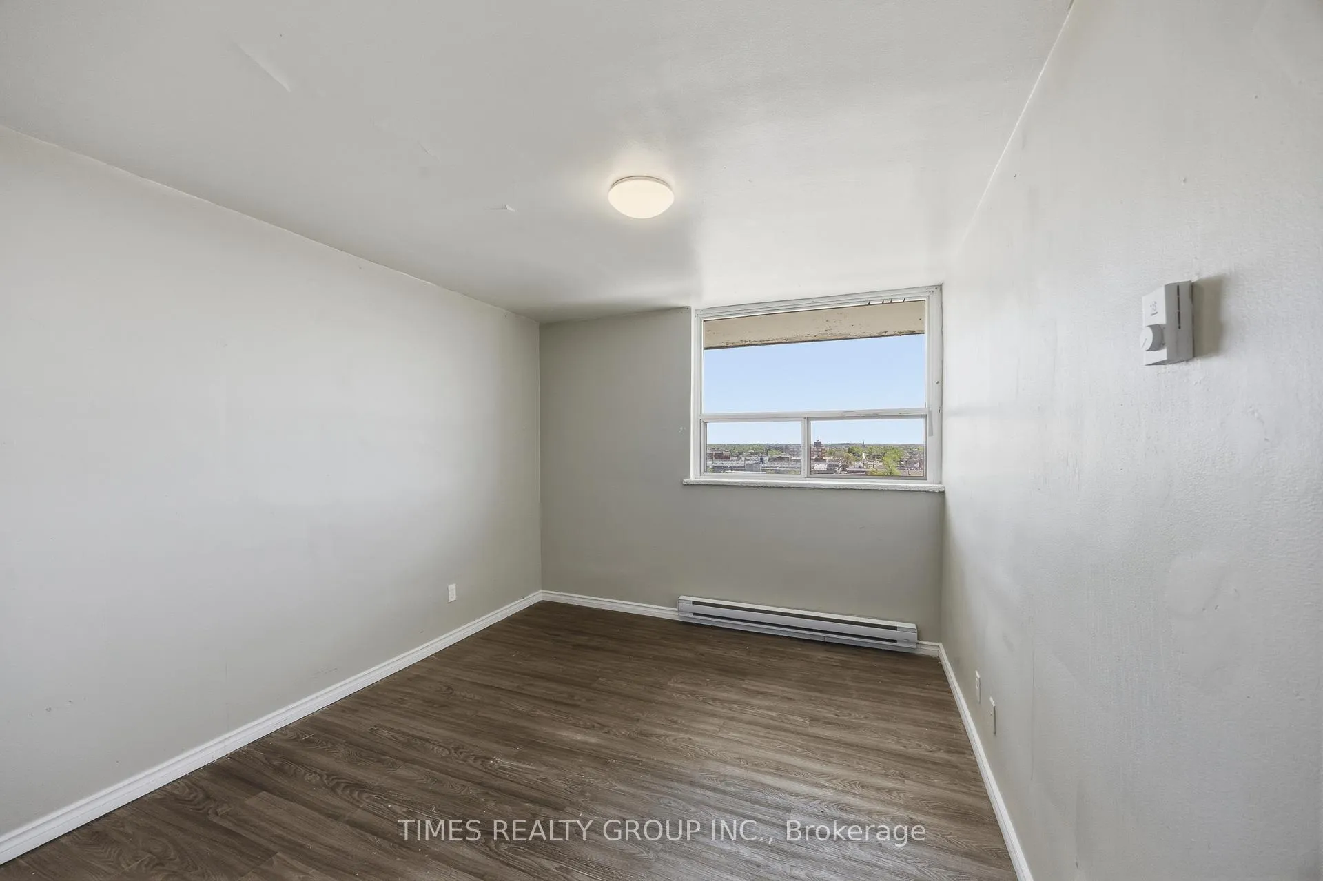 Photo 4 of Unit 903, 212 Brock Street, Peterborough, Town Ward 3 — HOMEH