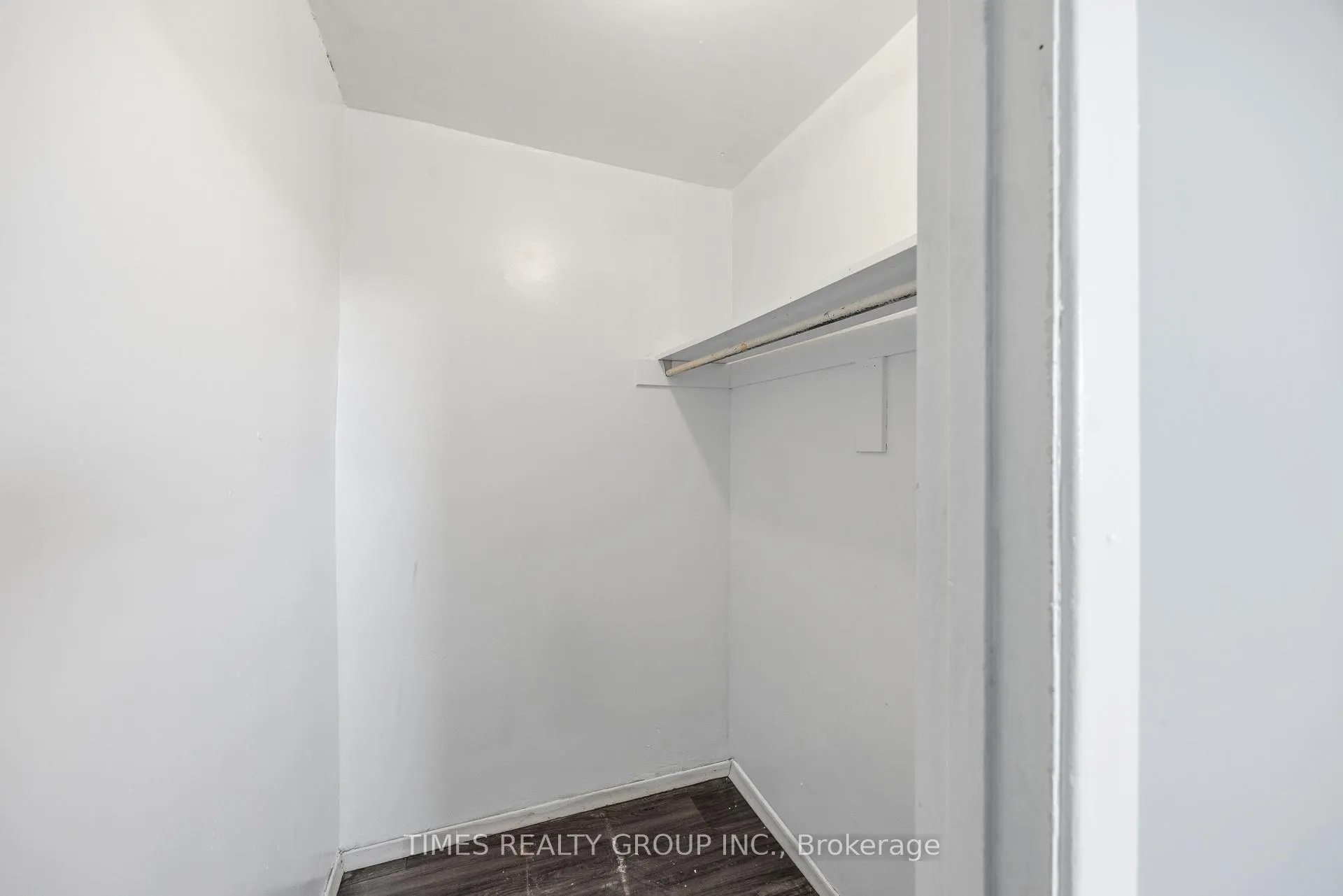 Photo 6 of Unit 903, 212 Brock Street, Peterborough, Town Ward 3 — HOMEH