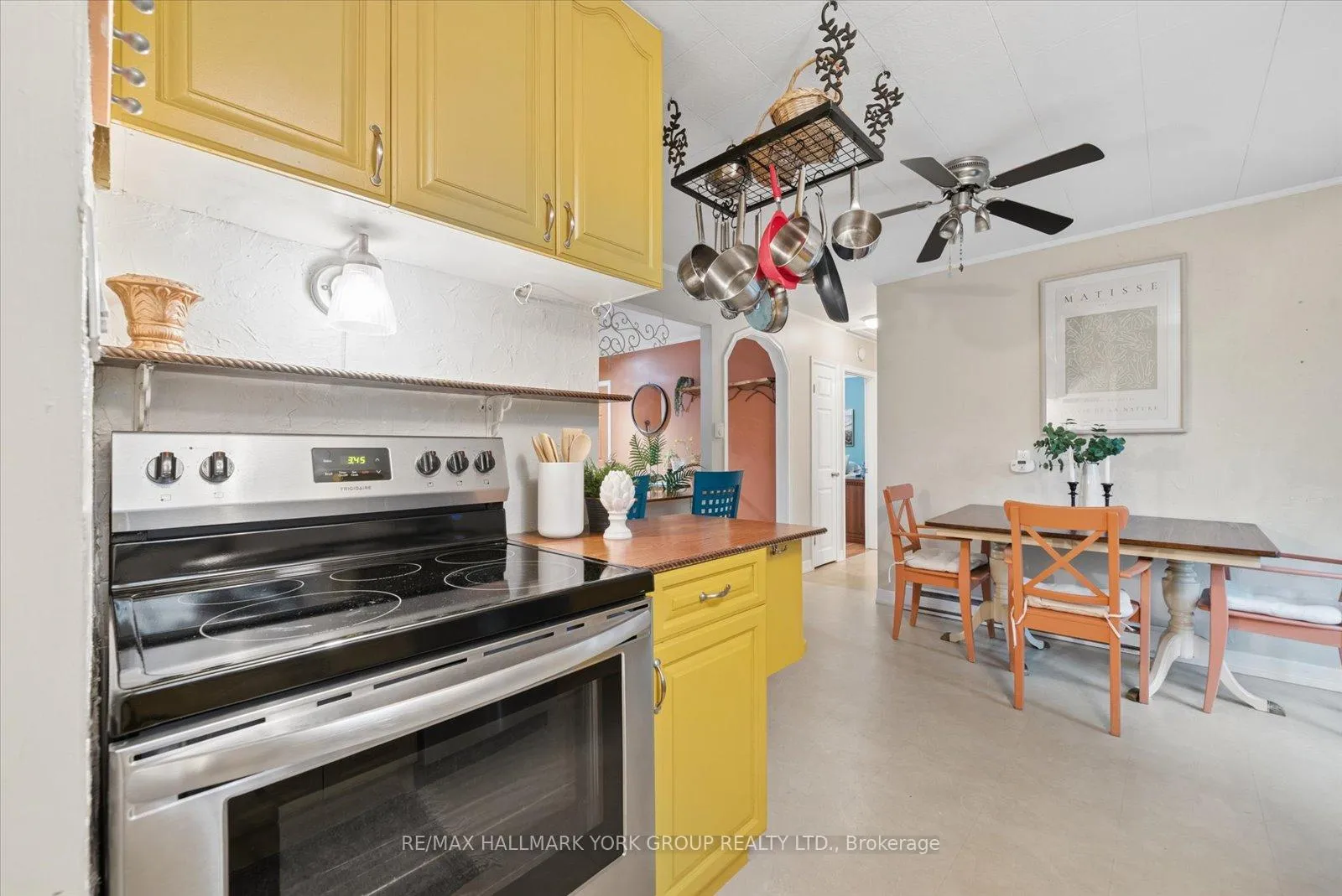Photo 11 of 47 Sunnidale Boulevard, Georgina, Sutton & Jackson's Point — HOMEH