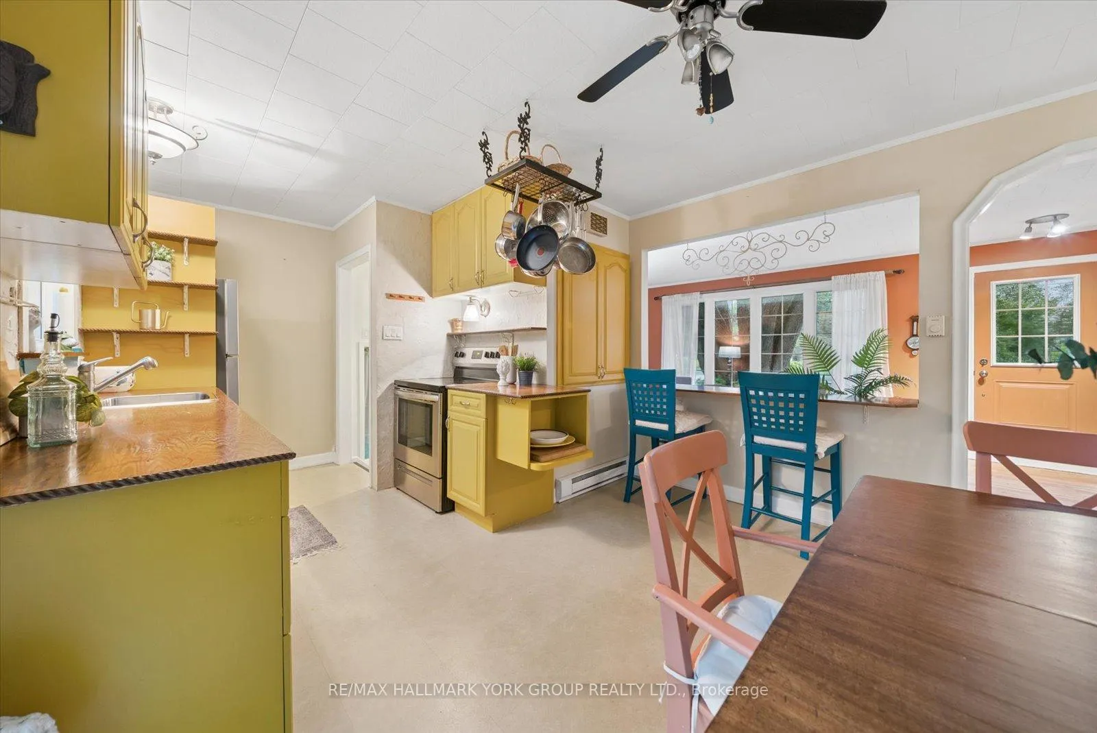 Photo 12 of 47 Sunnidale Boulevard, Georgina, Sutton & Jackson's Point — HOMEH
