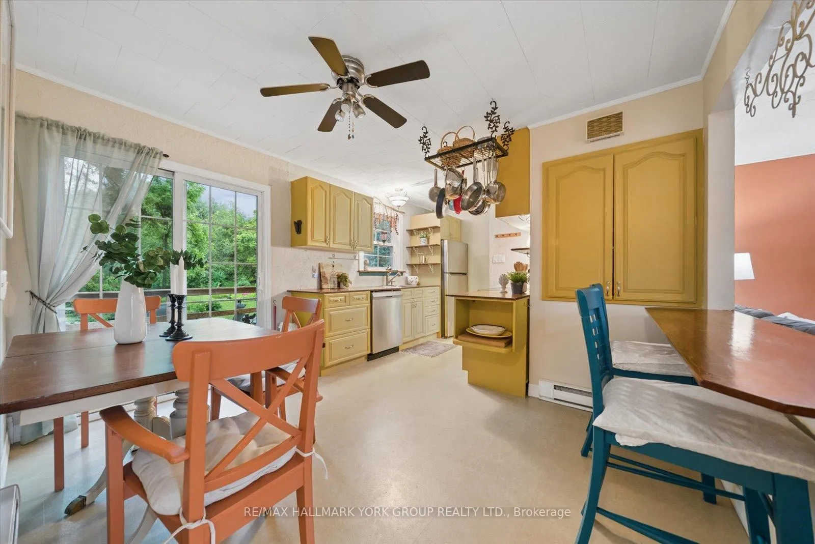 Photo 13 of 47 Sunnidale Boulevard, Georgina, Sutton & Jackson's Point — HOMEH