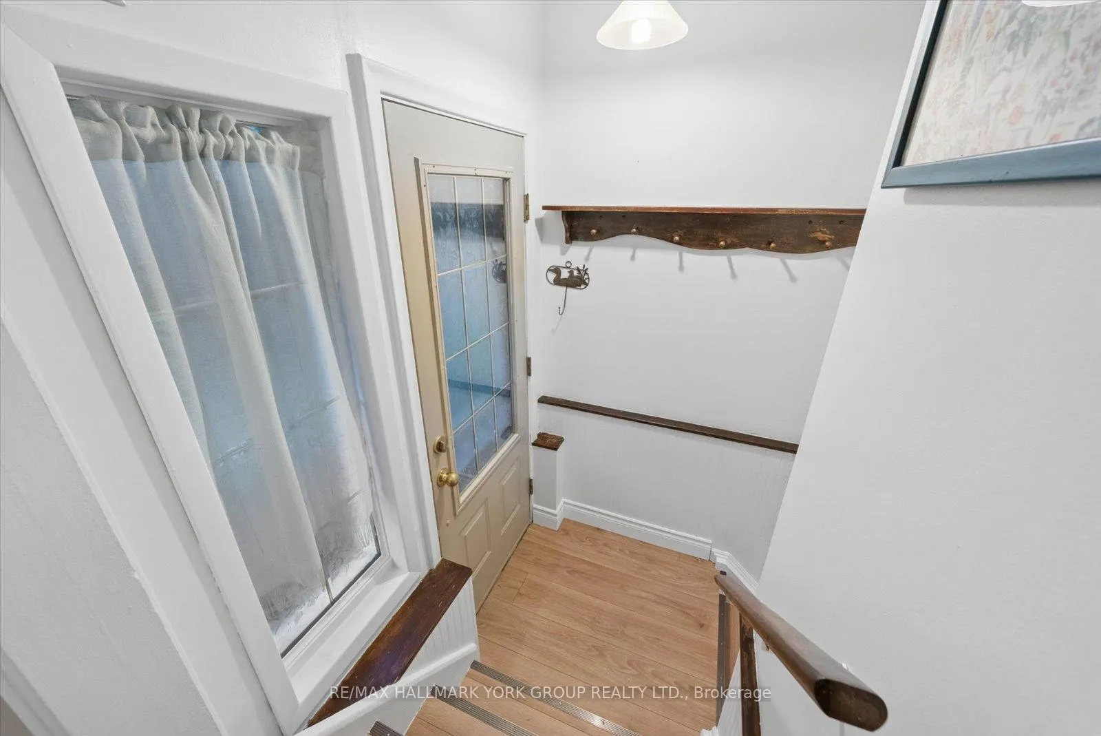 Photo 23 of 47 Sunnidale Boulevard, Georgina, Sutton & Jackson's Point — HOMEH