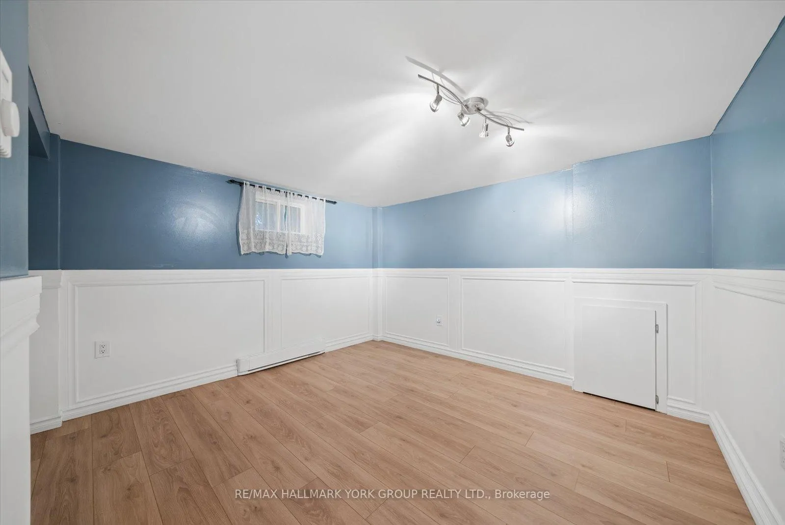Photo 25 of 47 Sunnidale Boulevard, Georgina, Sutton & Jackson's Point — HOMEH