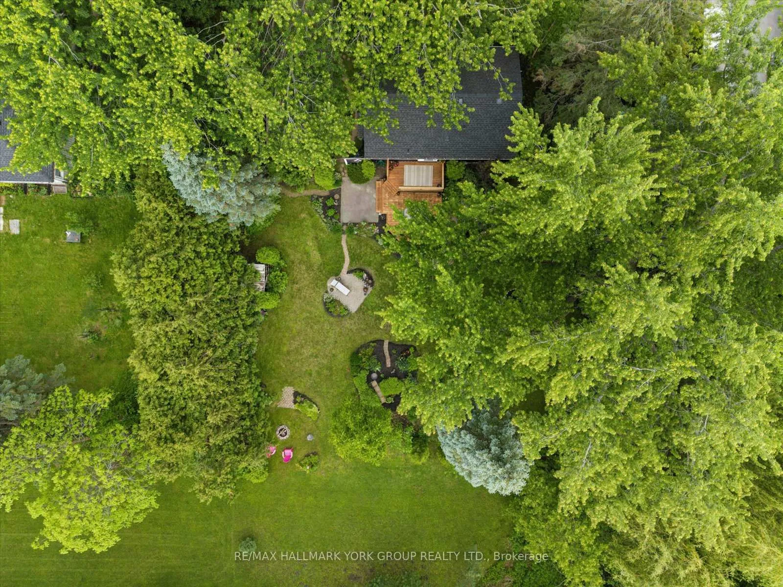 Photo 43 of 47 Sunnidale Boulevard, Georgina, Sutton & Jackson's Point — HOMEH