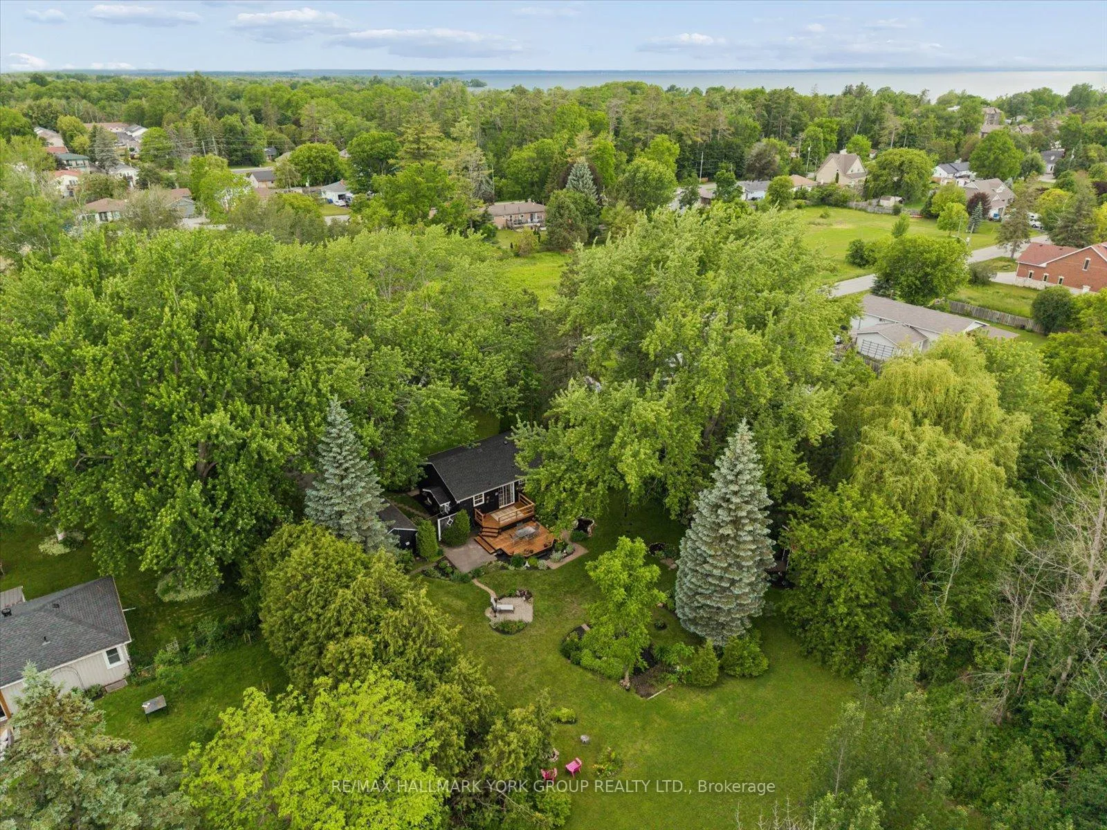 Photo 44 of 47 Sunnidale Boulevard, Georgina, Sutton & Jackson's Point — HOMEH