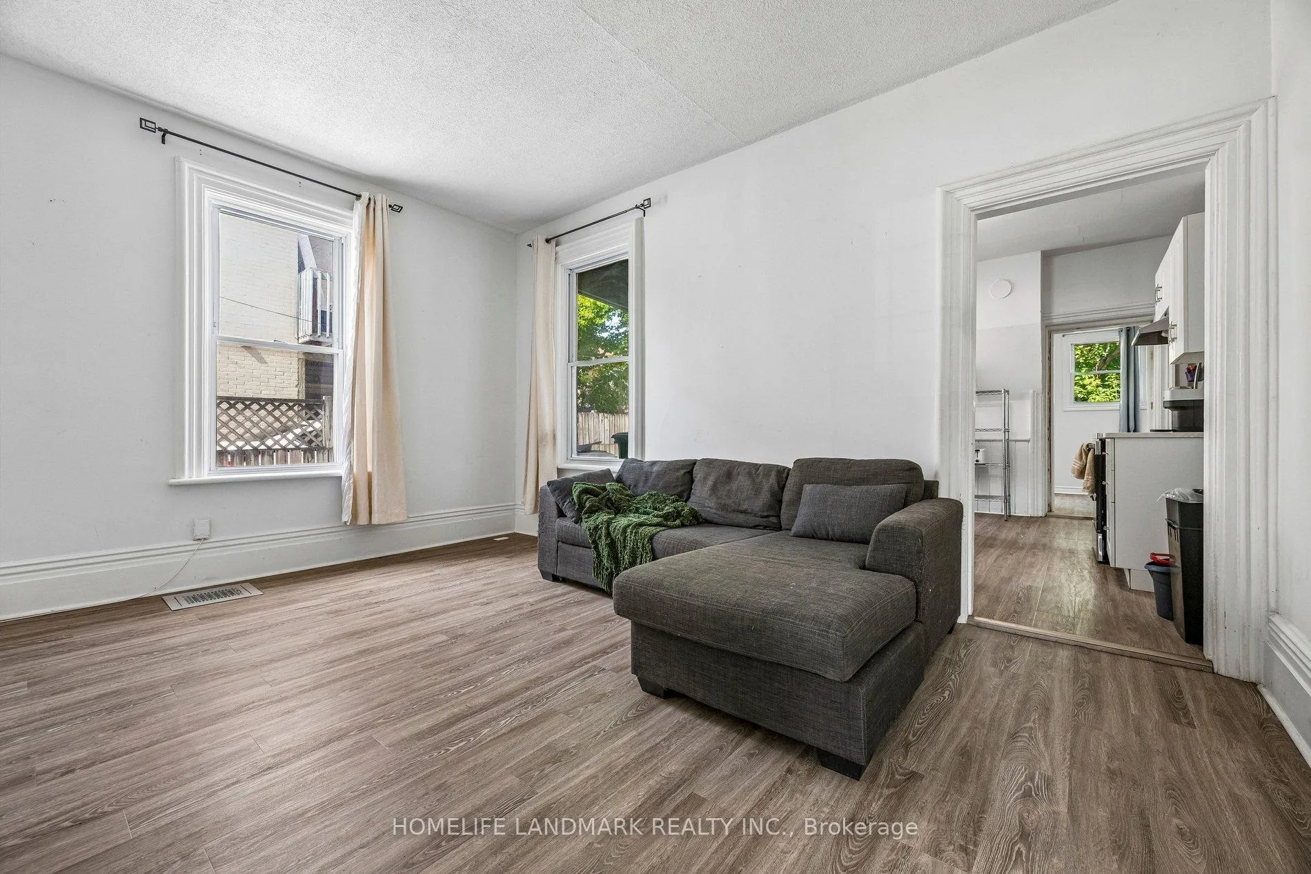 Photo 6 of 737 Water Street, Peterborough, Northcrest Ward 5 — HOMEH