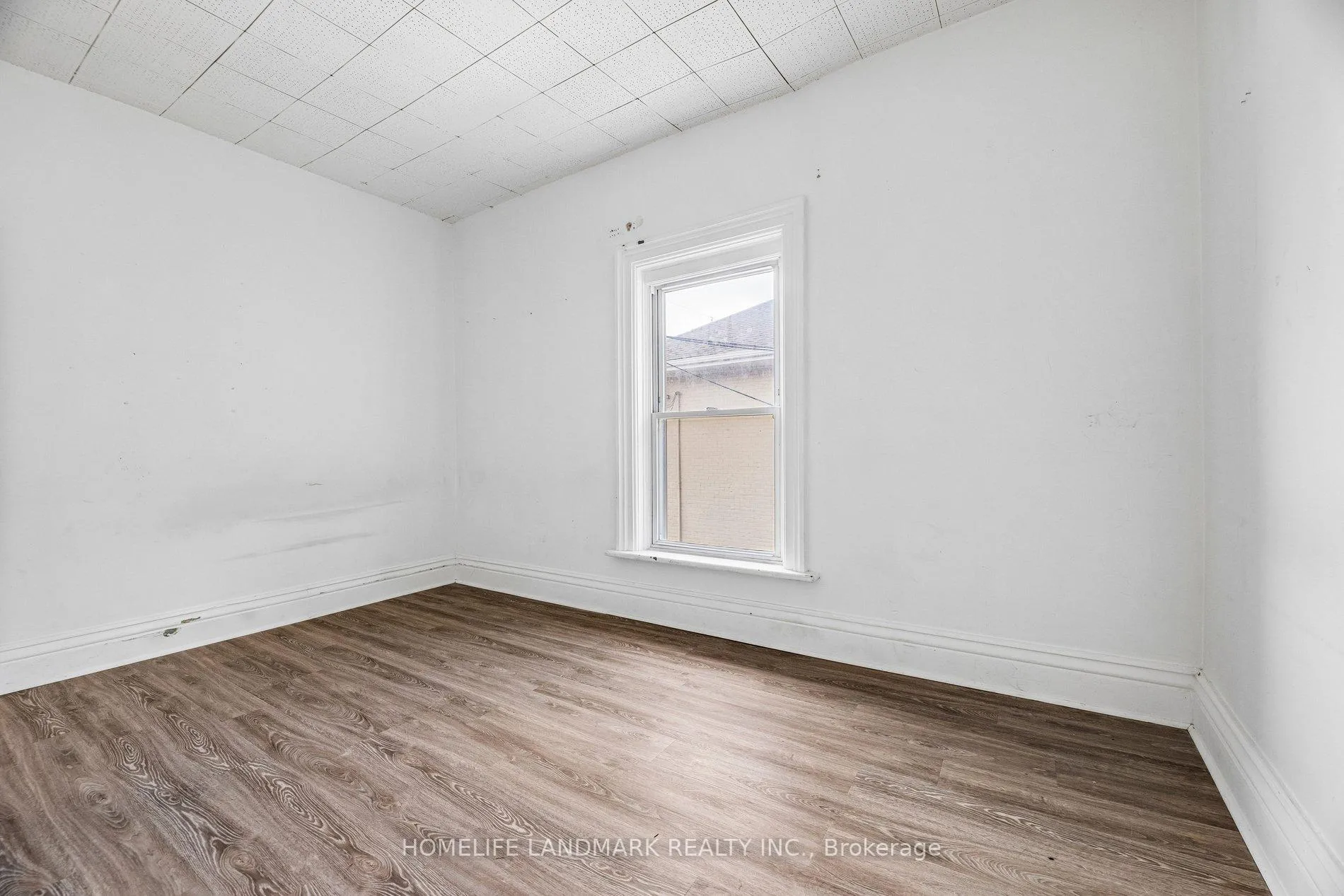 Photo 17 of 737 Water Street, Peterborough, Northcrest Ward 5 — HOMEH