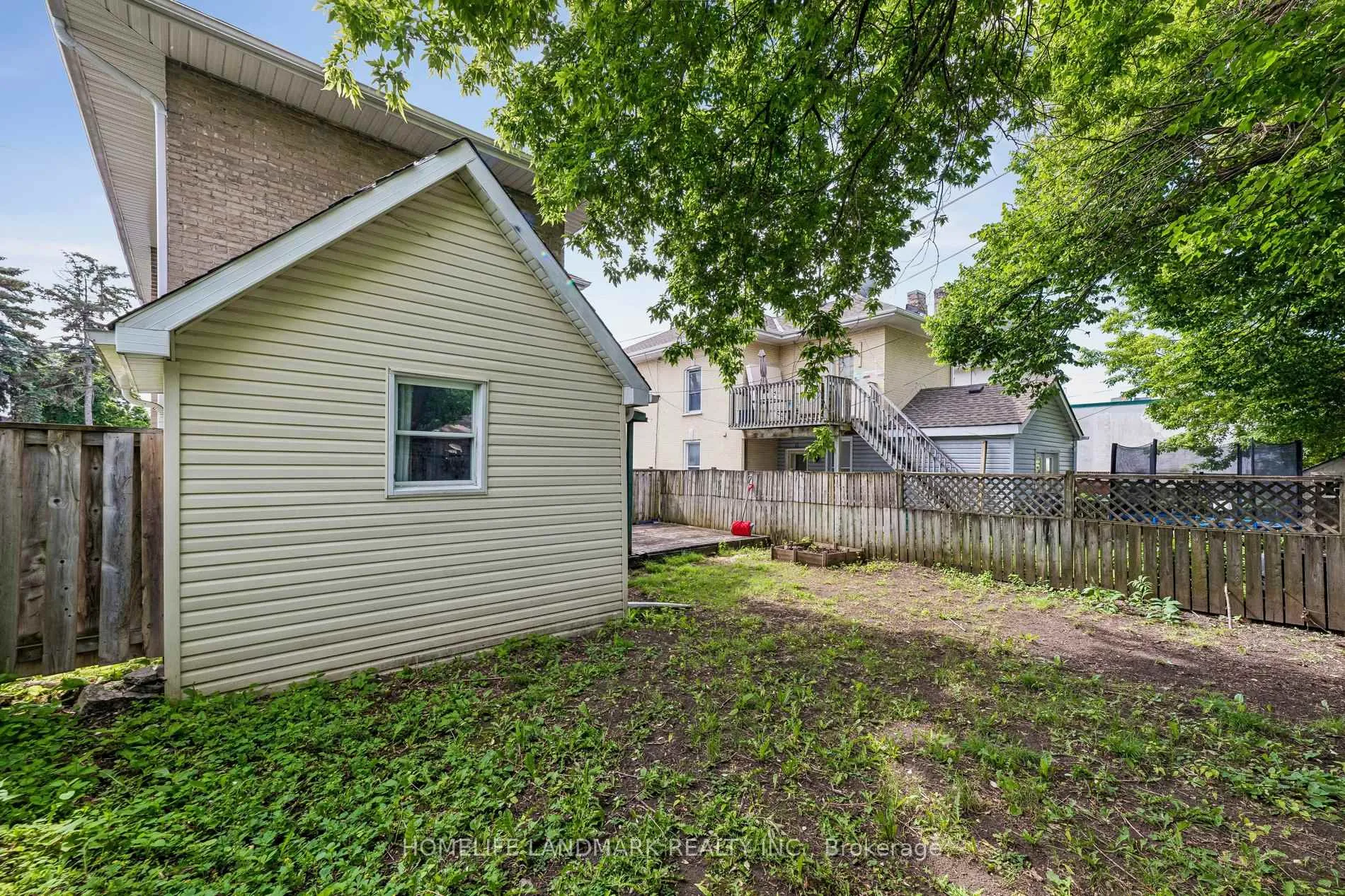 Photo 26 of 737 Water Street, Peterborough, Northcrest Ward 5 — HOMEH
