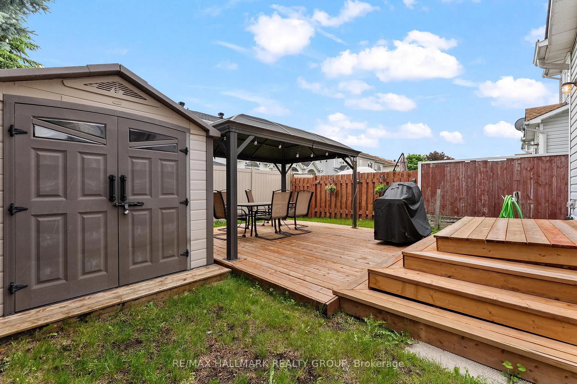 Photo 24 of 2250 Silverado Crescent, Ottawa, Avalon East — HOMEH