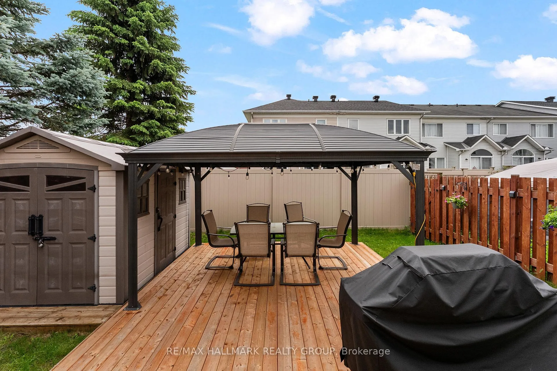 Photo 25 of 2250 Silverado Crescent, Ottawa, Avalon East — HOMEH