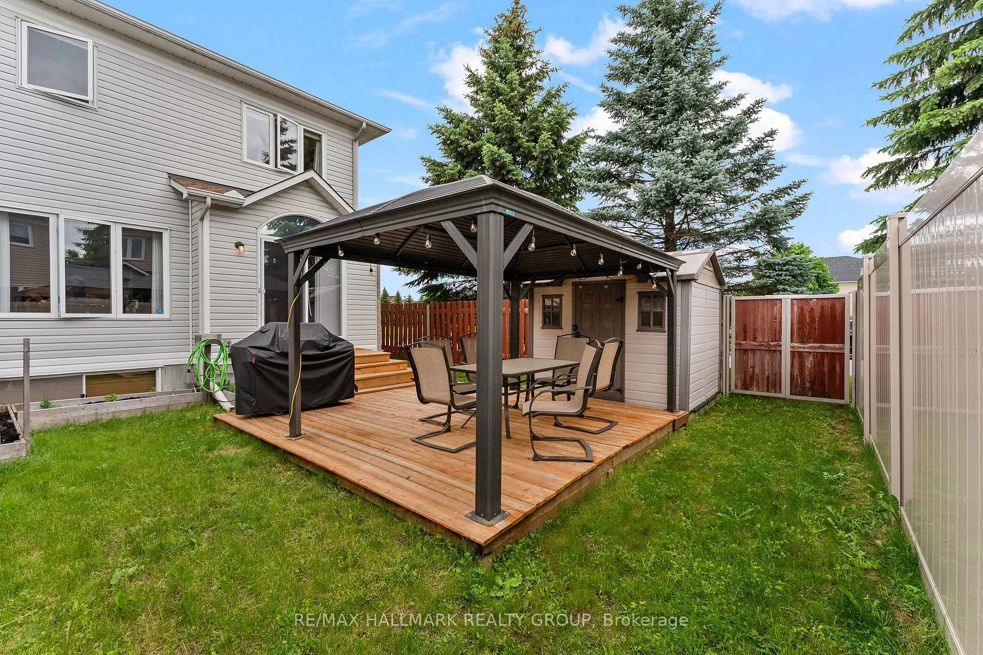 Photo 26 of 2250 Silverado Crescent, Ottawa, Avalon East — HOMEH