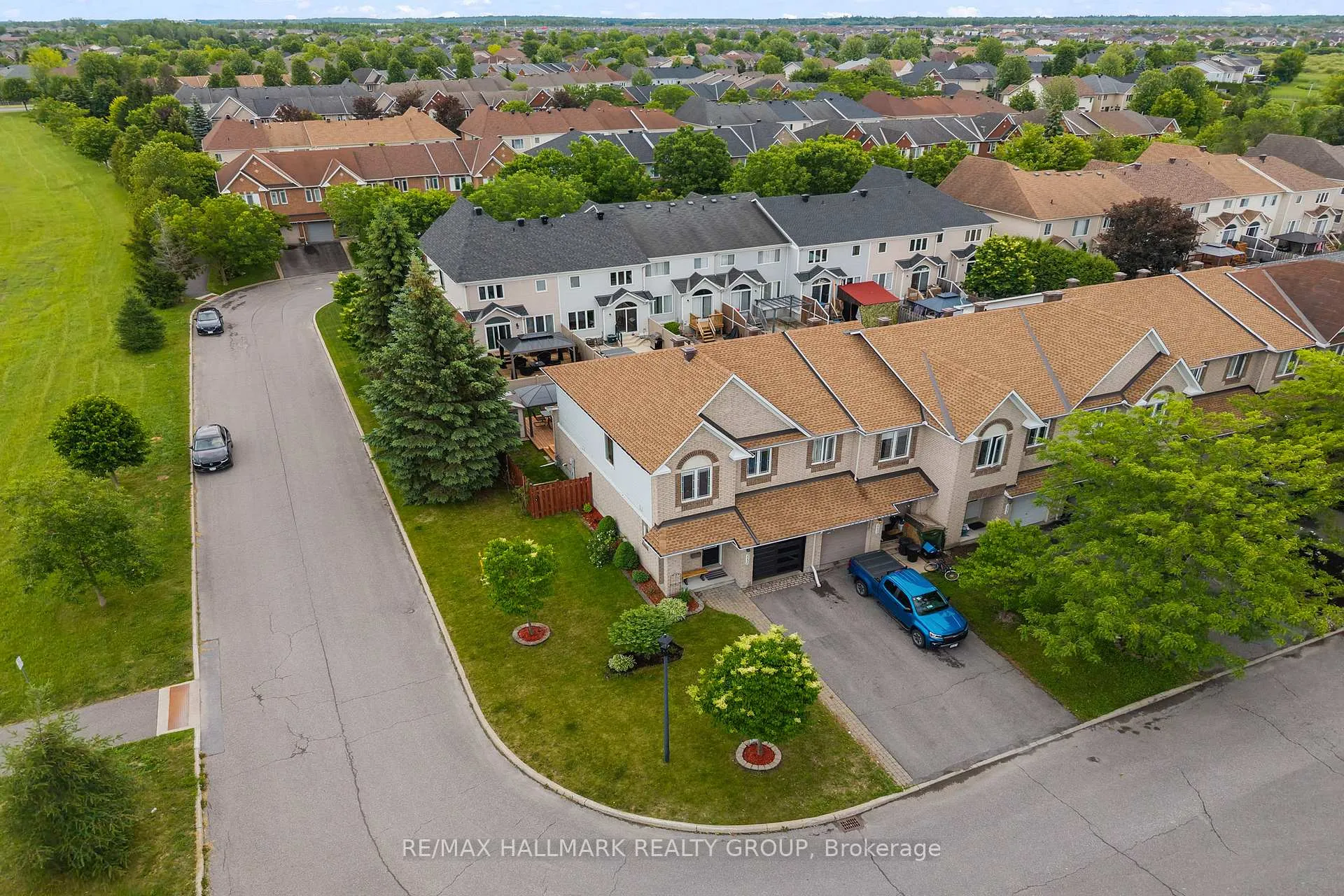 Photo 27 of 2250 Silverado Crescent, Ottawa, Avalon East — HOMEH