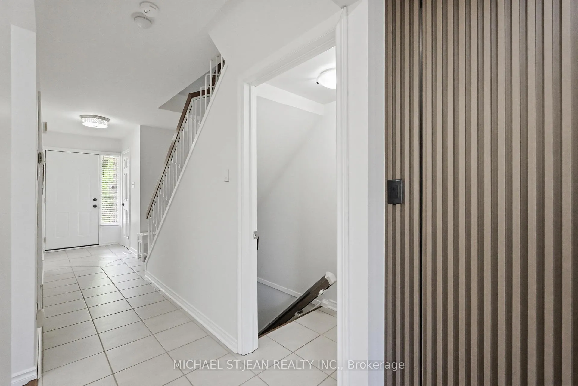 Photo 7 of Unit 66, 3027 Glencrest Road, Burlington, Roseland — HOMEH