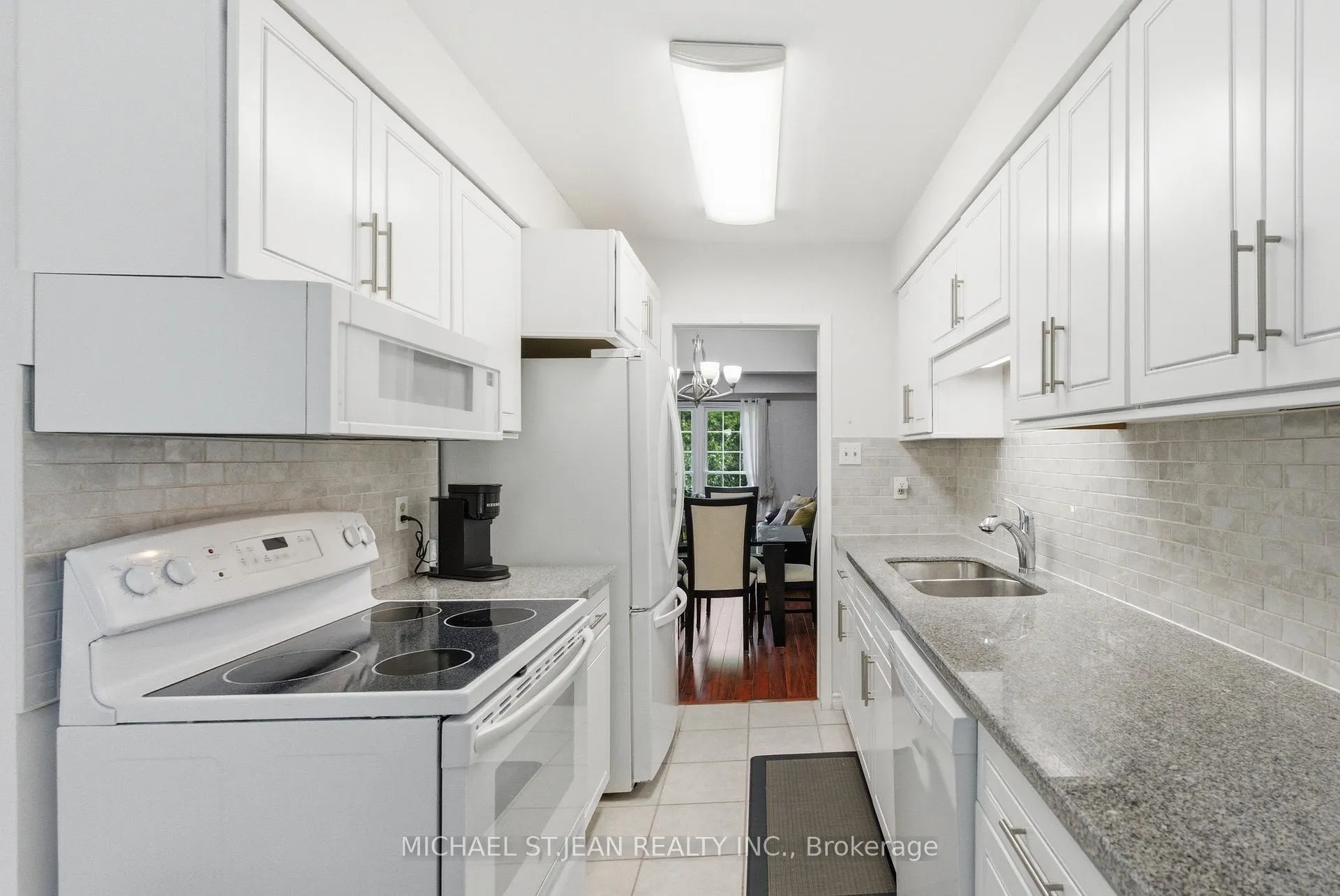 Photo 16 of Unit 66, 3027 Glencrest Road, Burlington, Roseland — HOMEH