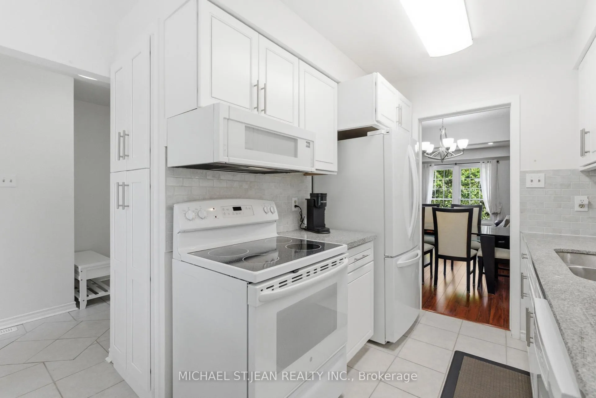 Photo 17 of Unit 66, 3027 Glencrest Road, Burlington, Roseland — HOMEH