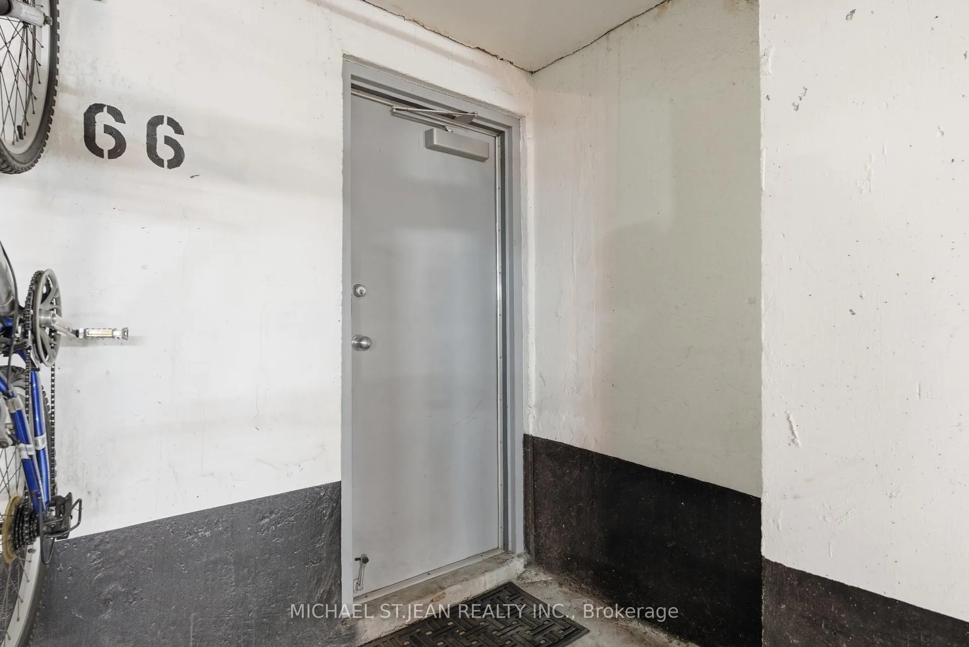 Photo 40 of Unit 66, 3027 Glencrest Road, Burlington, Roseland — HOMEH