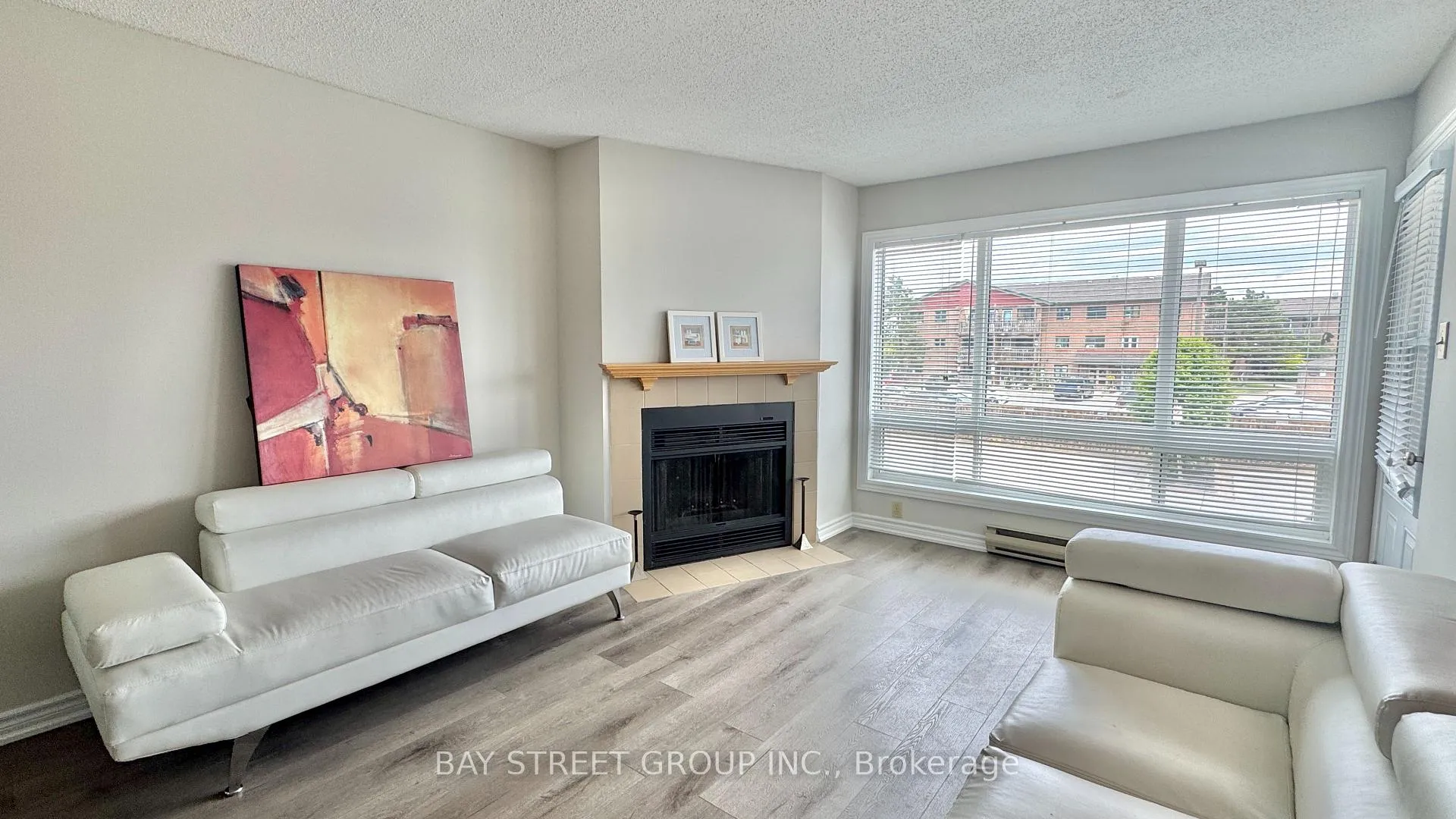 Photo 7 of Unit 213, 78 Roehampton Avenue, St. Catharines, Carlton/Bunting — HOMEH