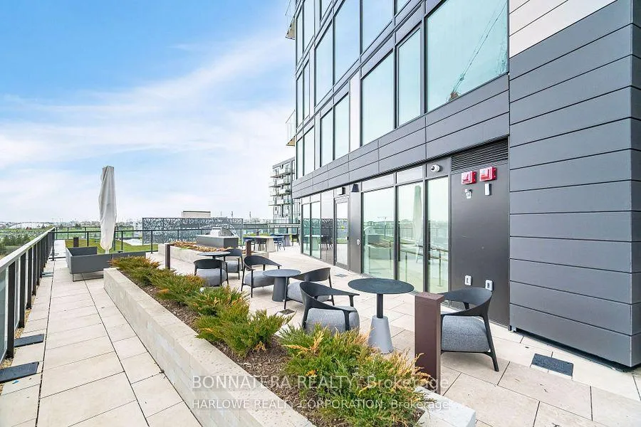 Photo 29 of Unit 907, 3006 William Cutmore Boulevard, Oakville, Joshua Meadows — HOMEH