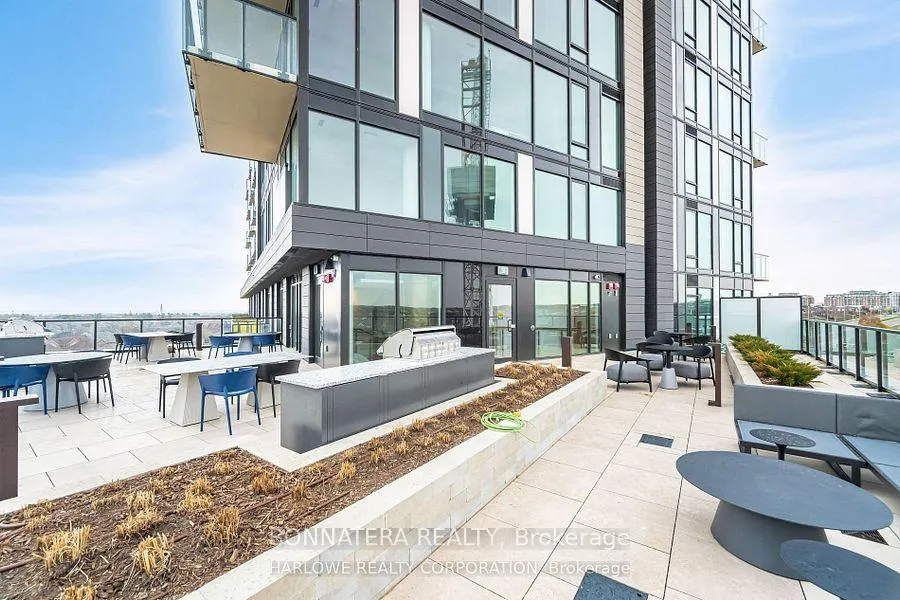 Photo 30 of Unit 907, 3006 William Cutmore Boulevard, Oakville, Joshua Meadows — HOMEH