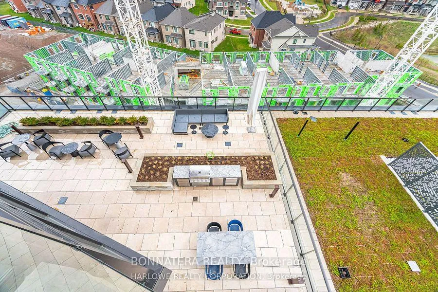 Photo 31 of Unit 907, 3006 William Cutmore Boulevard, Oakville, Joshua Meadows — HOMEH