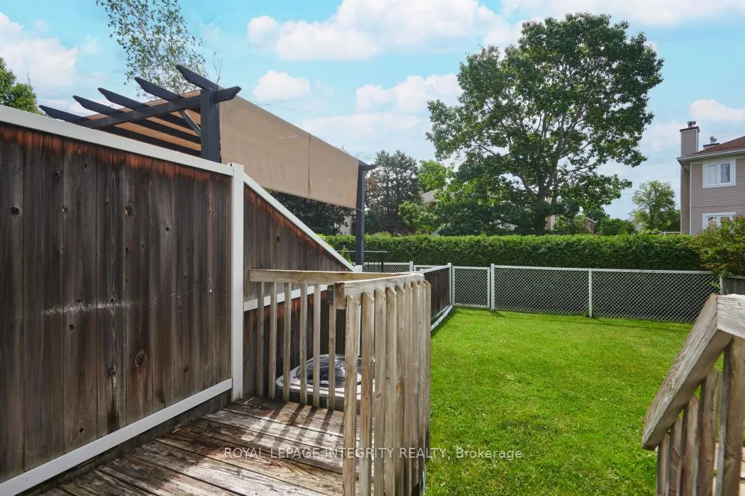 Photo 29 of 6176 Oak Meadows Drive, Ottawa, Chapel Hill — HOMEH