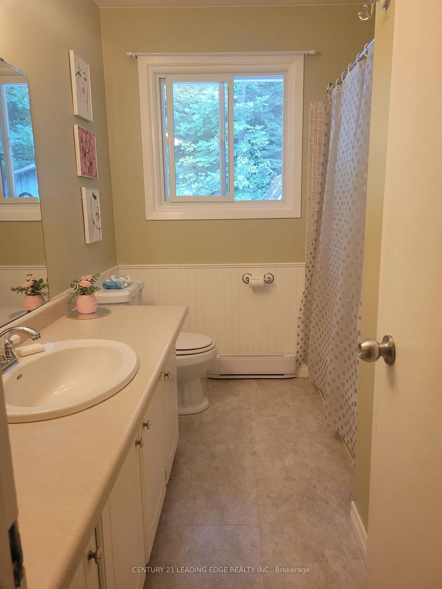 Photo 14 of 19 Forest Hill Road, Bancroft, Bancroft Ward — HOMEH