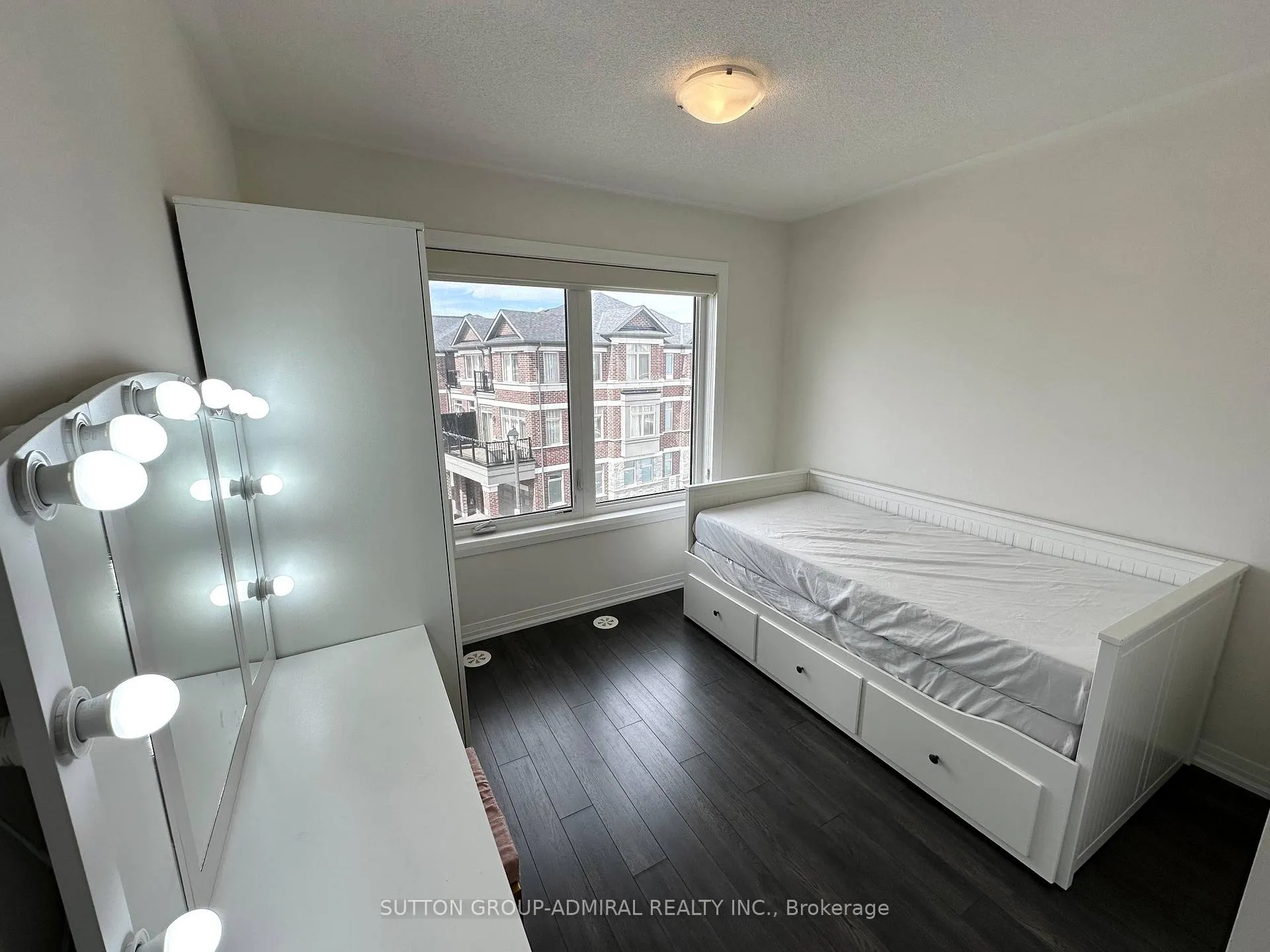Photo 18 of 11 Saigen Lane, Markham, Cedar Grove — HOMEH