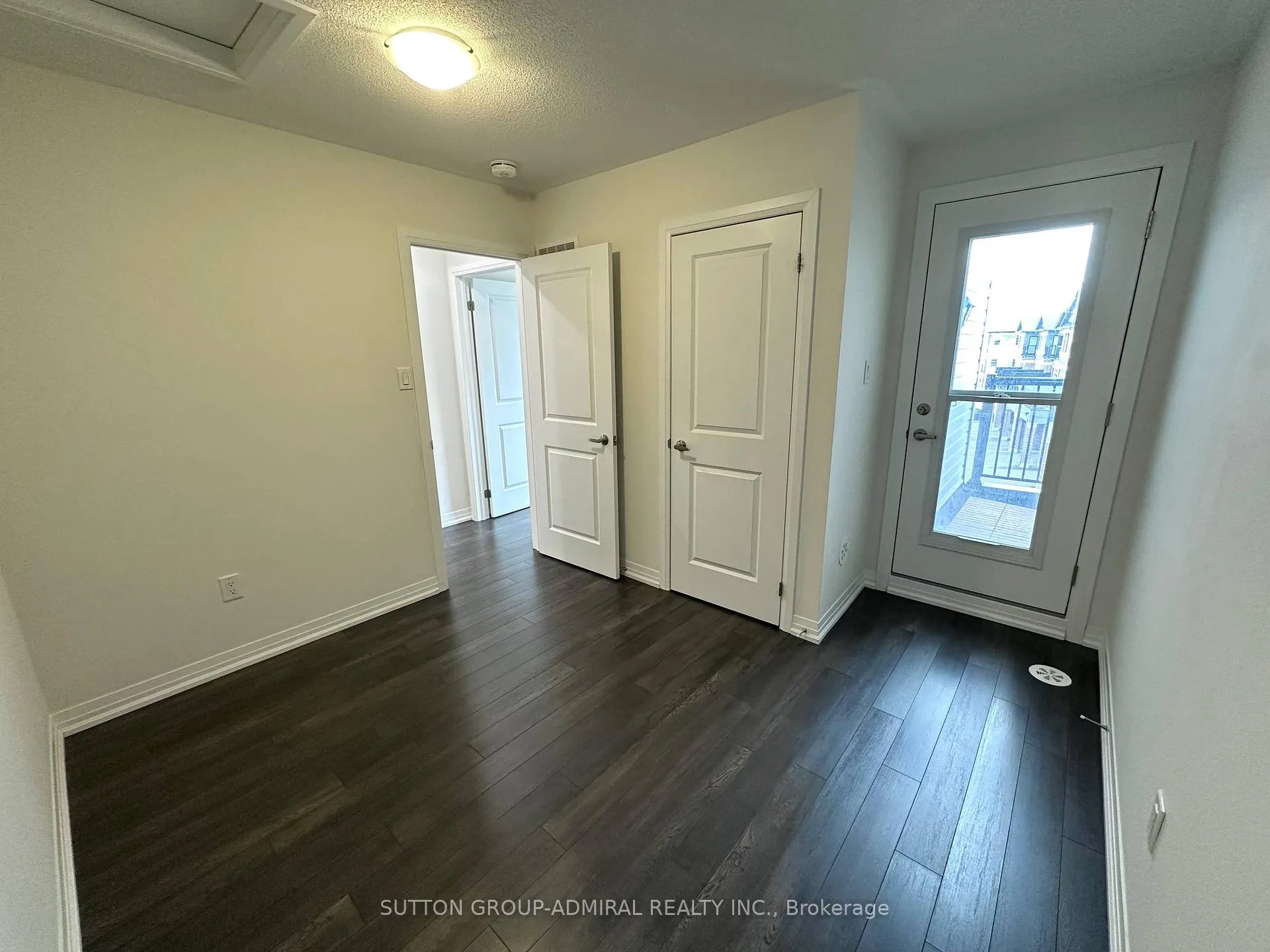 Photo 22 of 11 Saigen Lane, Markham, Cedar Grove — HOMEH