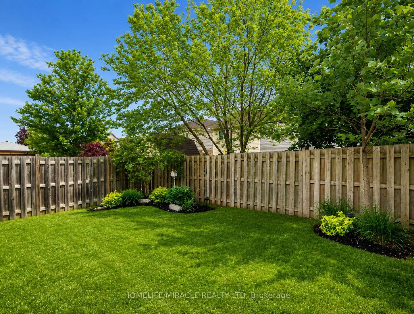 Photo 35 of 11 Reistview Street, Kitchener, Larentian West — HOMEH