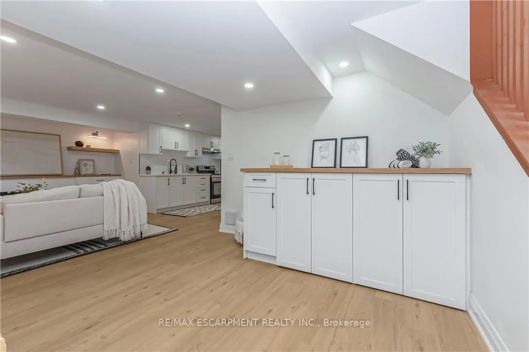 Photo 23 of 487 East 37th Street, Hamilton, Macassa — HOMEH