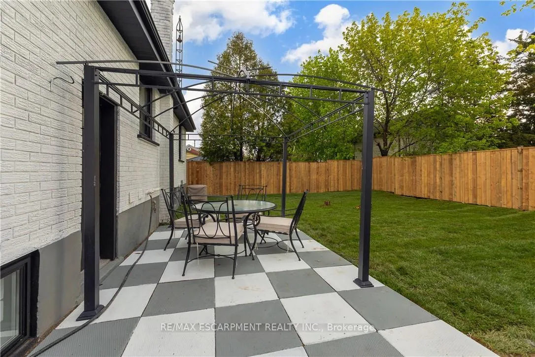 Photo 39 of 487 East 37th Street, Hamilton, Macassa — HOMEH