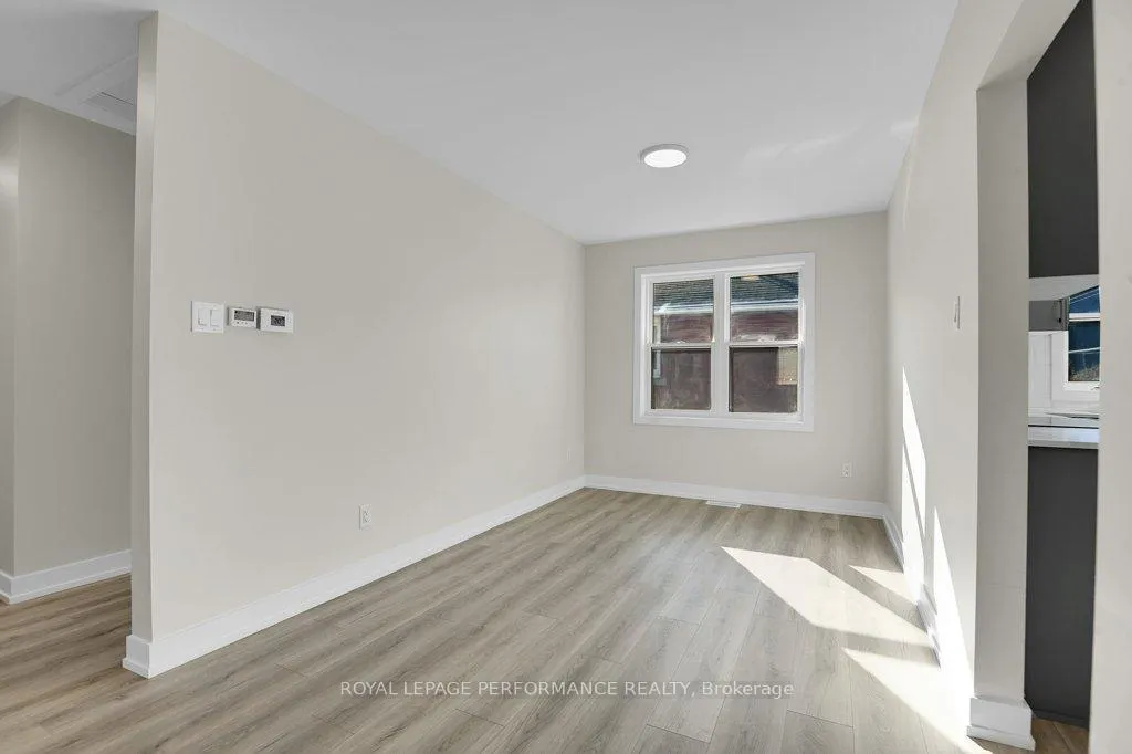 Photo 7 of 624 Clarke Avenue, Ottawa, Castle Heights/Rideau High — HOMEH