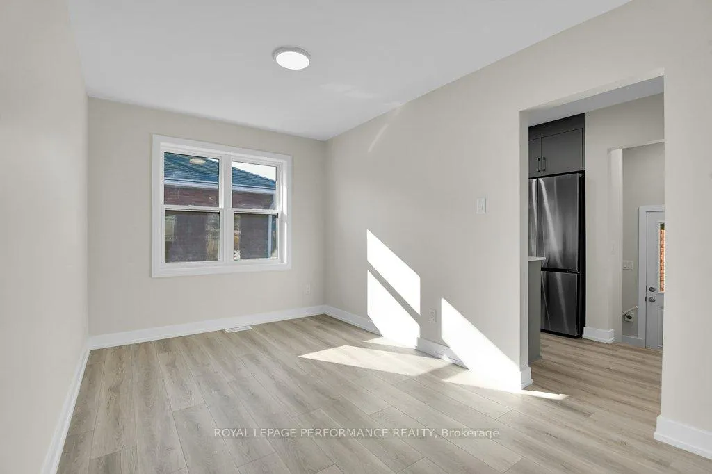 Photo 8 of 624 Clarke Avenue, Ottawa, Castle Heights/Rideau High — HOMEH