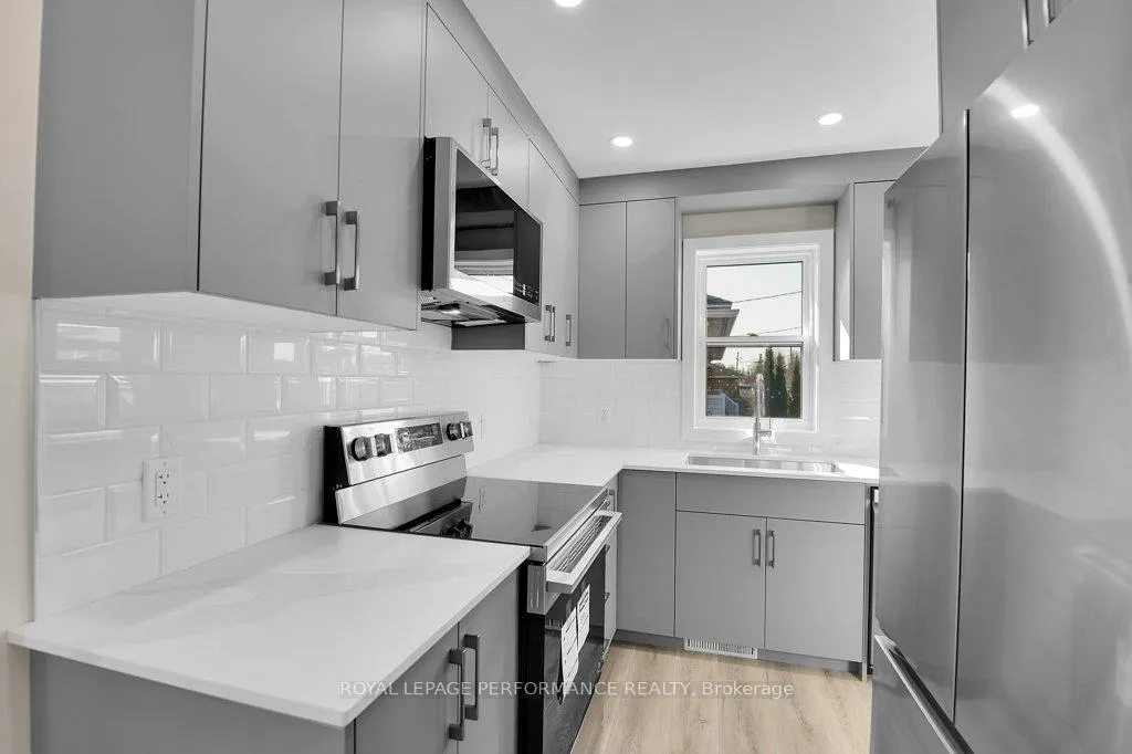 Photo 11 of 624 Clarke Avenue, Ottawa, Castle Heights/Rideau High — HOMEH