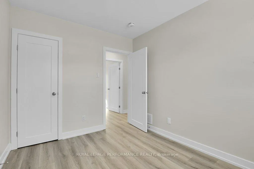 Photo 17 of 624 Clarke Avenue, Ottawa, Castle Heights/Rideau High — HOMEH