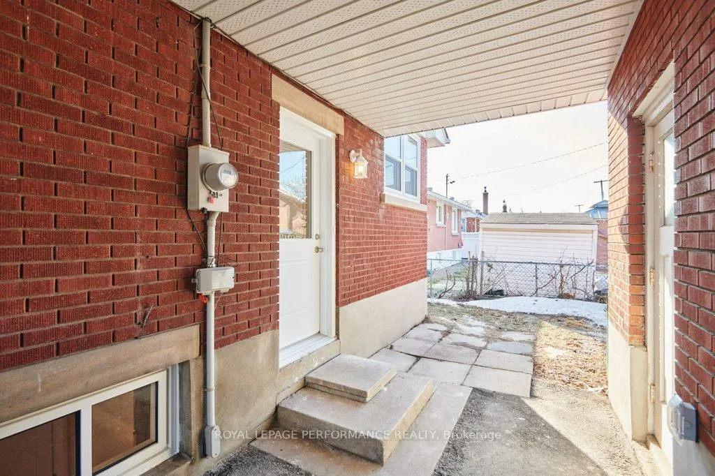 Photo 31 of 624 Clarke Avenue, Ottawa, Castle Heights/Rideau High — HOMEH
