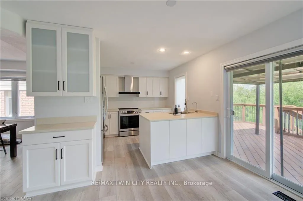 Photo 13 of 63 Pine Valley Drive, Kitchener — HOMEH