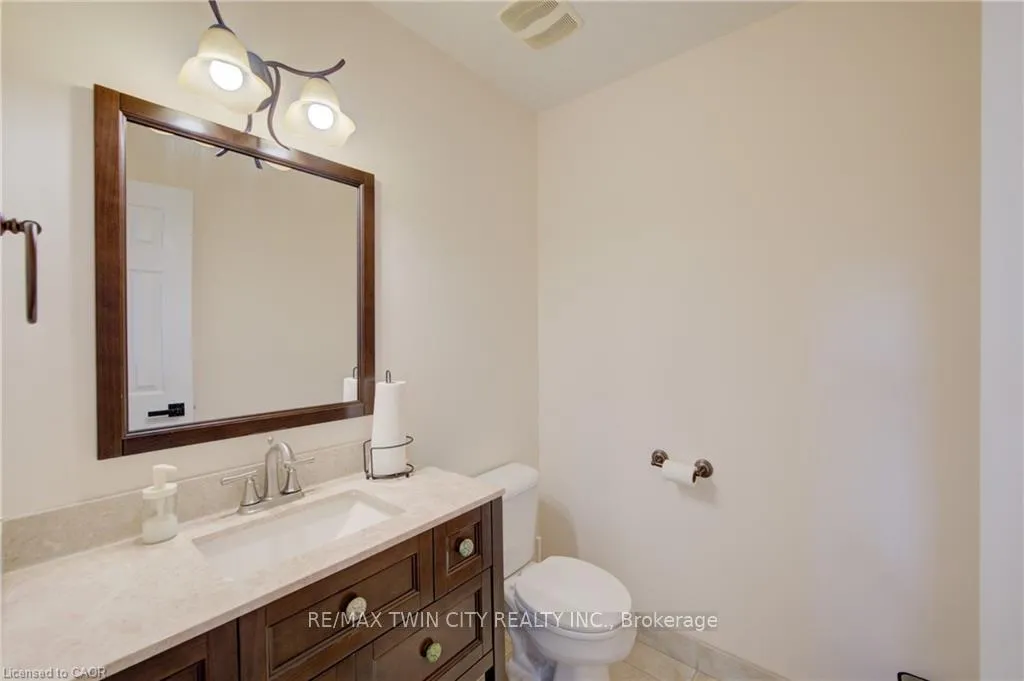 Photo 18 of 63 Pine Valley Drive, Kitchener — HOMEH