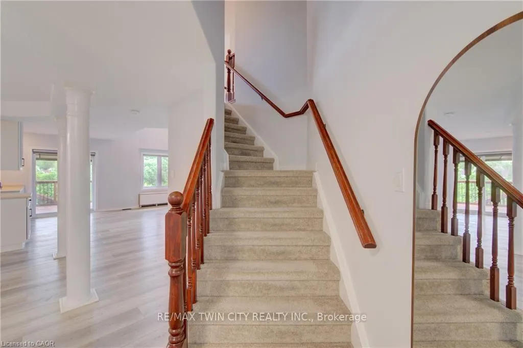 Photo 21 of 63 Pine Valley Drive, Kitchener — HOMEH