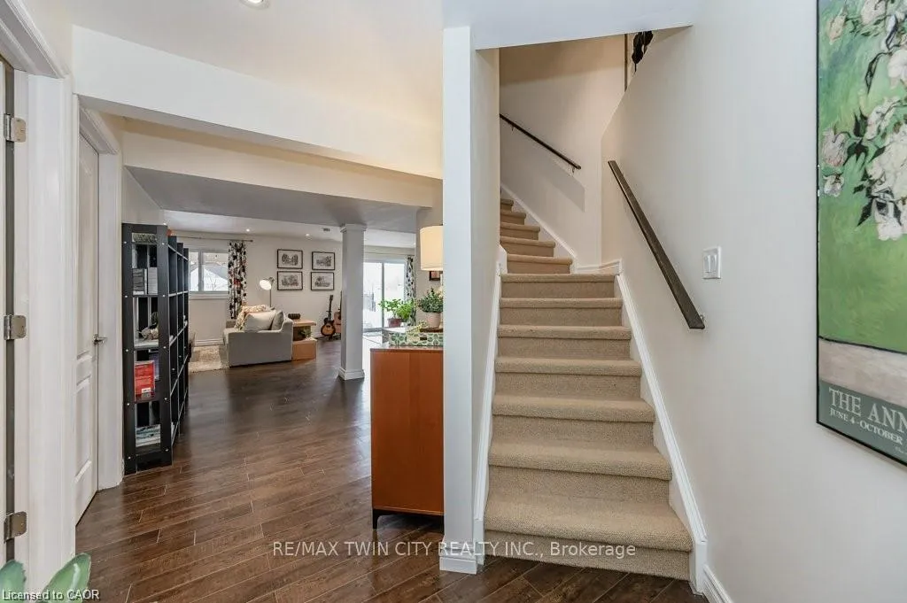 Photo 32 of 63 Pine Valley Drive, Kitchener — HOMEH
