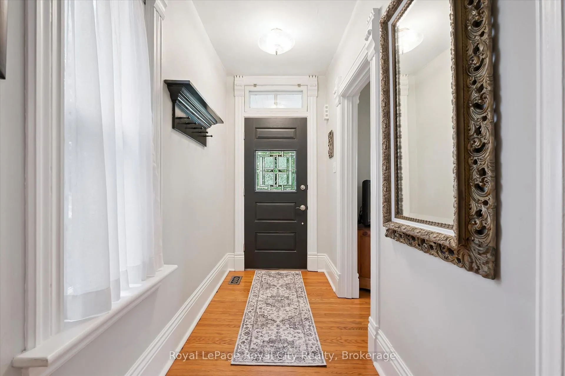 Photo 3 of 265 Waterloo Avenue, Guelph, Junction/Onward Willow — HOMEH
