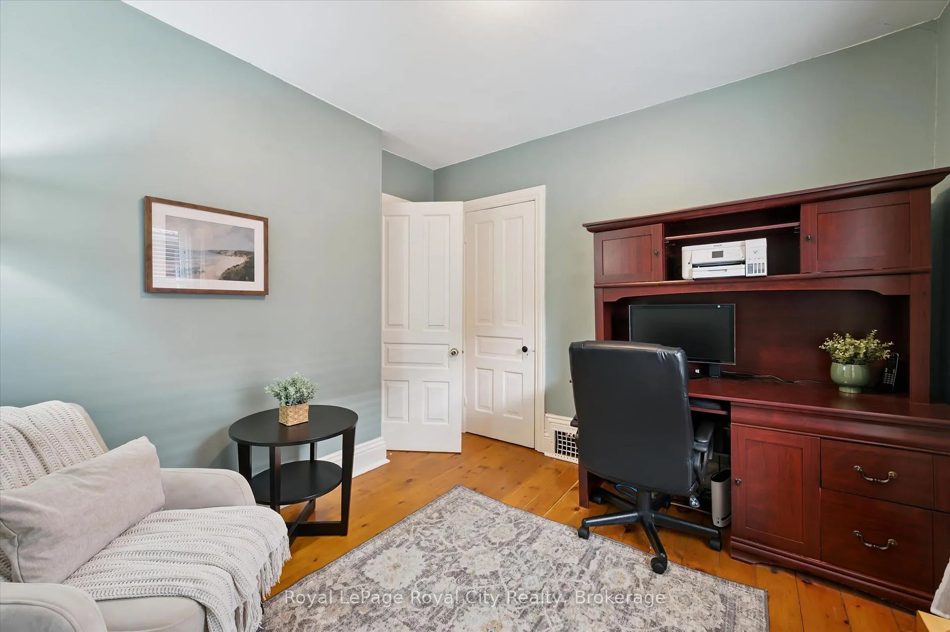 Photo 19 of 265 Waterloo Avenue, Guelph, Junction/Onward Willow — HOMEH