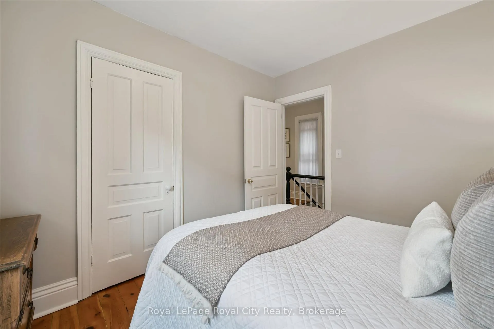 Photo 21 of 265 Waterloo Avenue, Guelph, Junction/Onward Willow — HOMEH