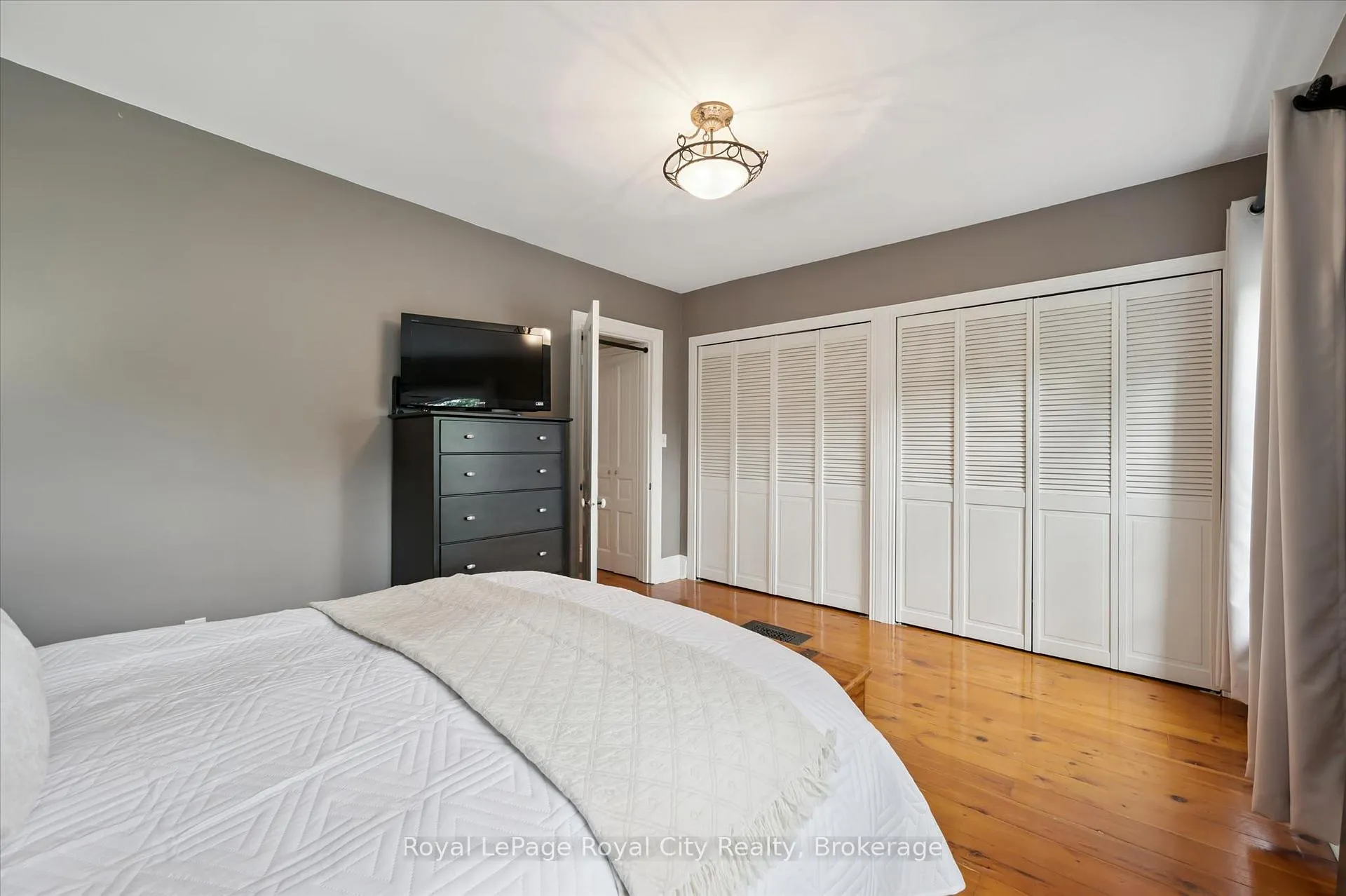 Photo 24 of 265 Waterloo Avenue, Guelph, Junction/Onward Willow — HOMEH
