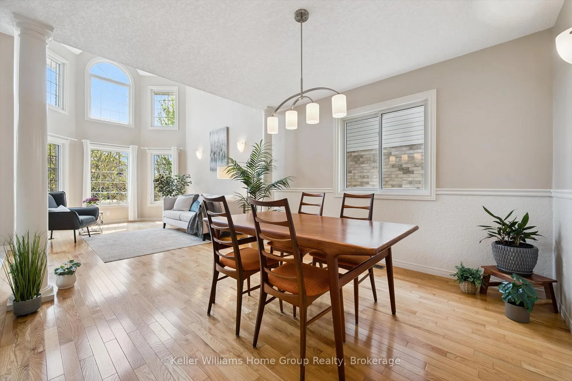 Photo 11 of 41 Ptarmigan Drive, Guelph, Kortright Hills — HOMEH