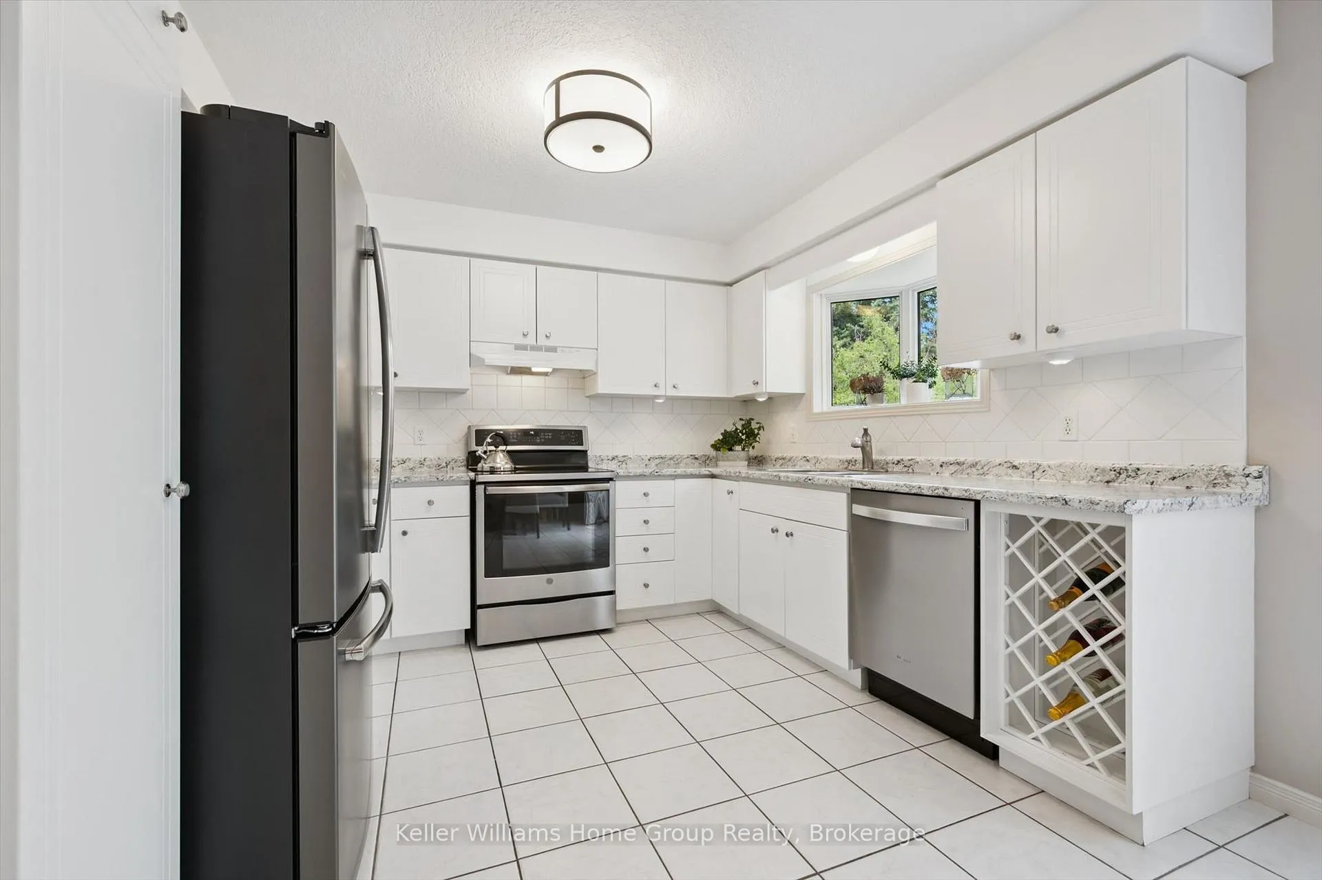 Photo 16 of 41 Ptarmigan Drive, Guelph, Kortright Hills — HOMEH