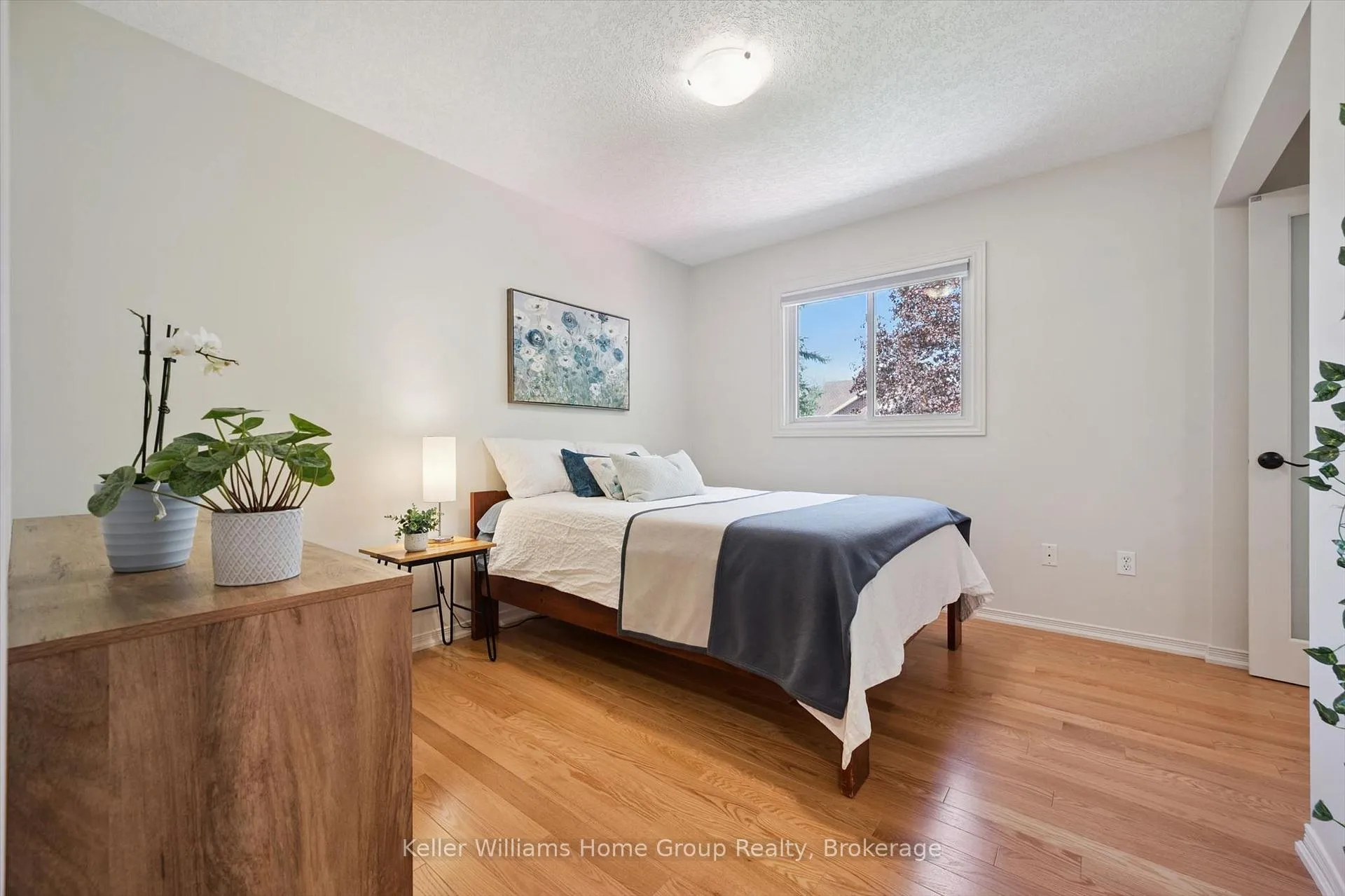 Photo 29 of 41 Ptarmigan Drive, Guelph, Kortright Hills — HOMEH